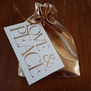 GIFT BAG & CHRISTMAS CARD